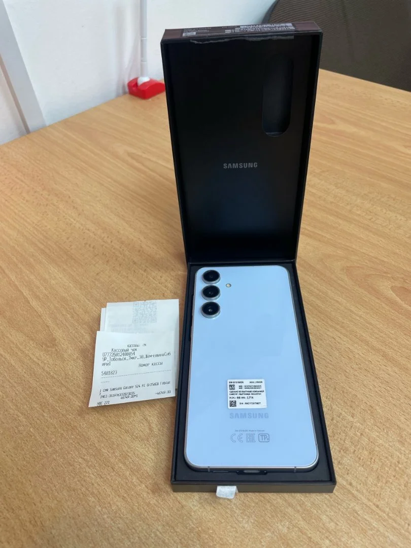 Смартфон Samsung Galaxy S24 FE 256 ГБ - миниатюра 5