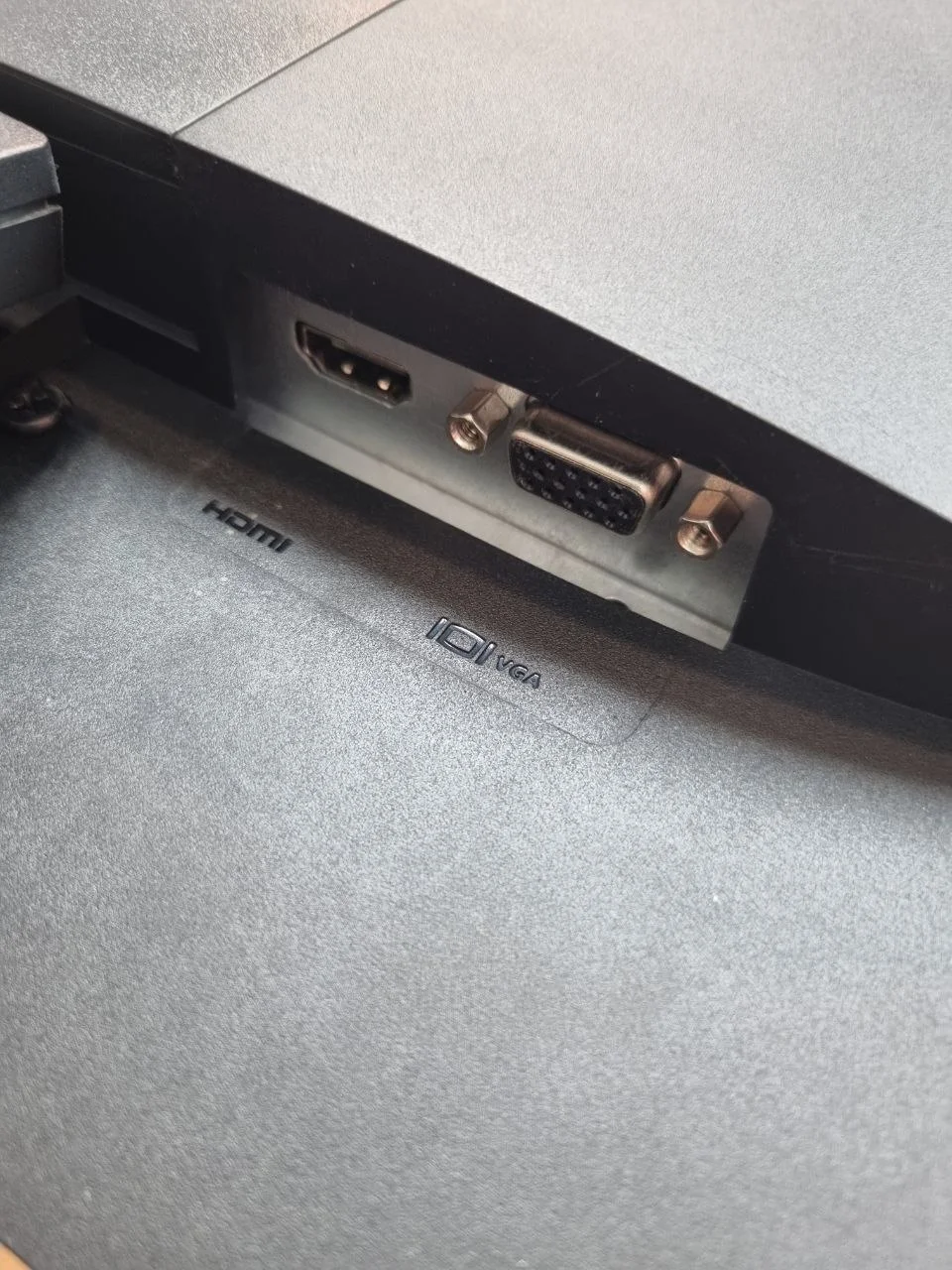 Монитор Dell 21.5" E2218HN - миниатюра 3