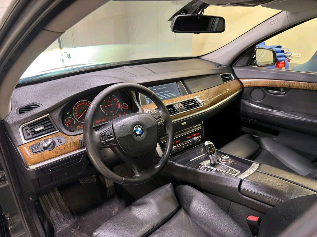 BMW 5 серии VI (F10/F11/F07), 2009 - миниатюра 18