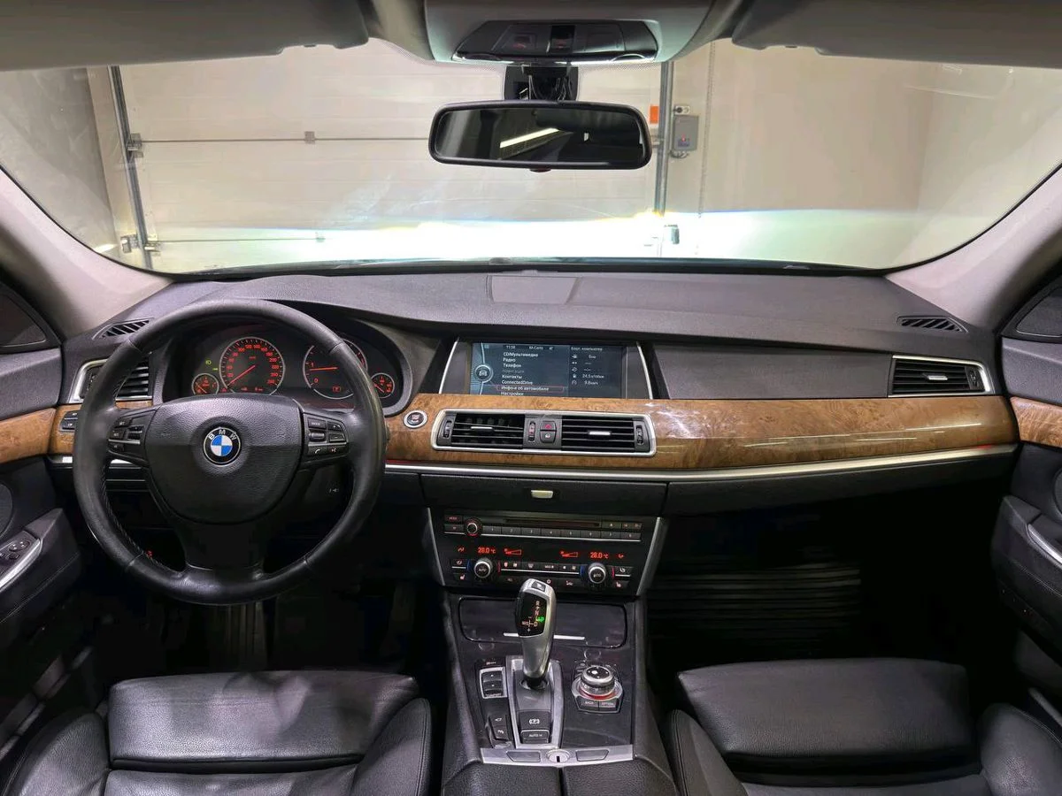 BMW 5 серии VI (F10/F11/F07), 2009 - миниатюра 21