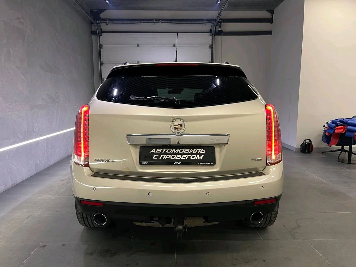 Cadillac SRX II Рестайлинг, 2013 - миниатюра 5