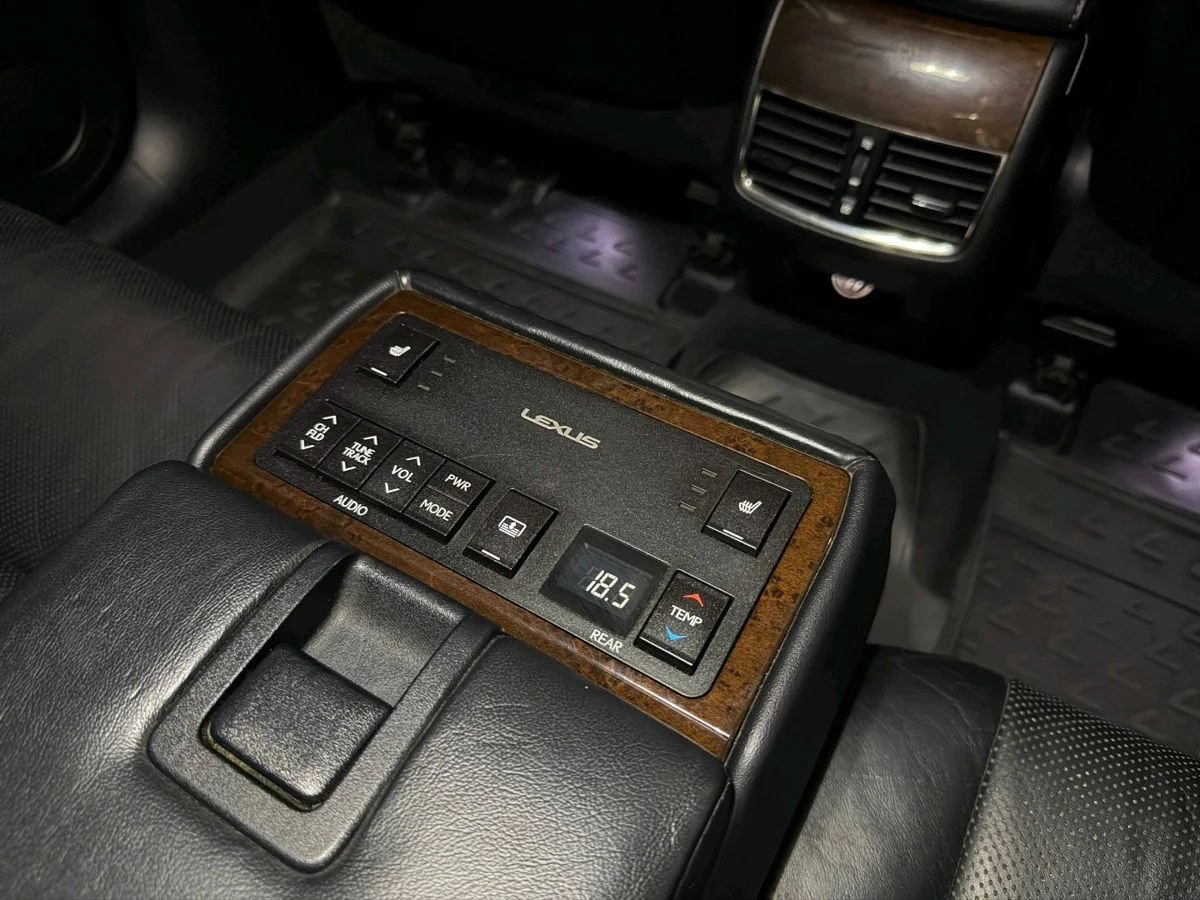 Lexus ES VI, 2012 - миниатюра 31