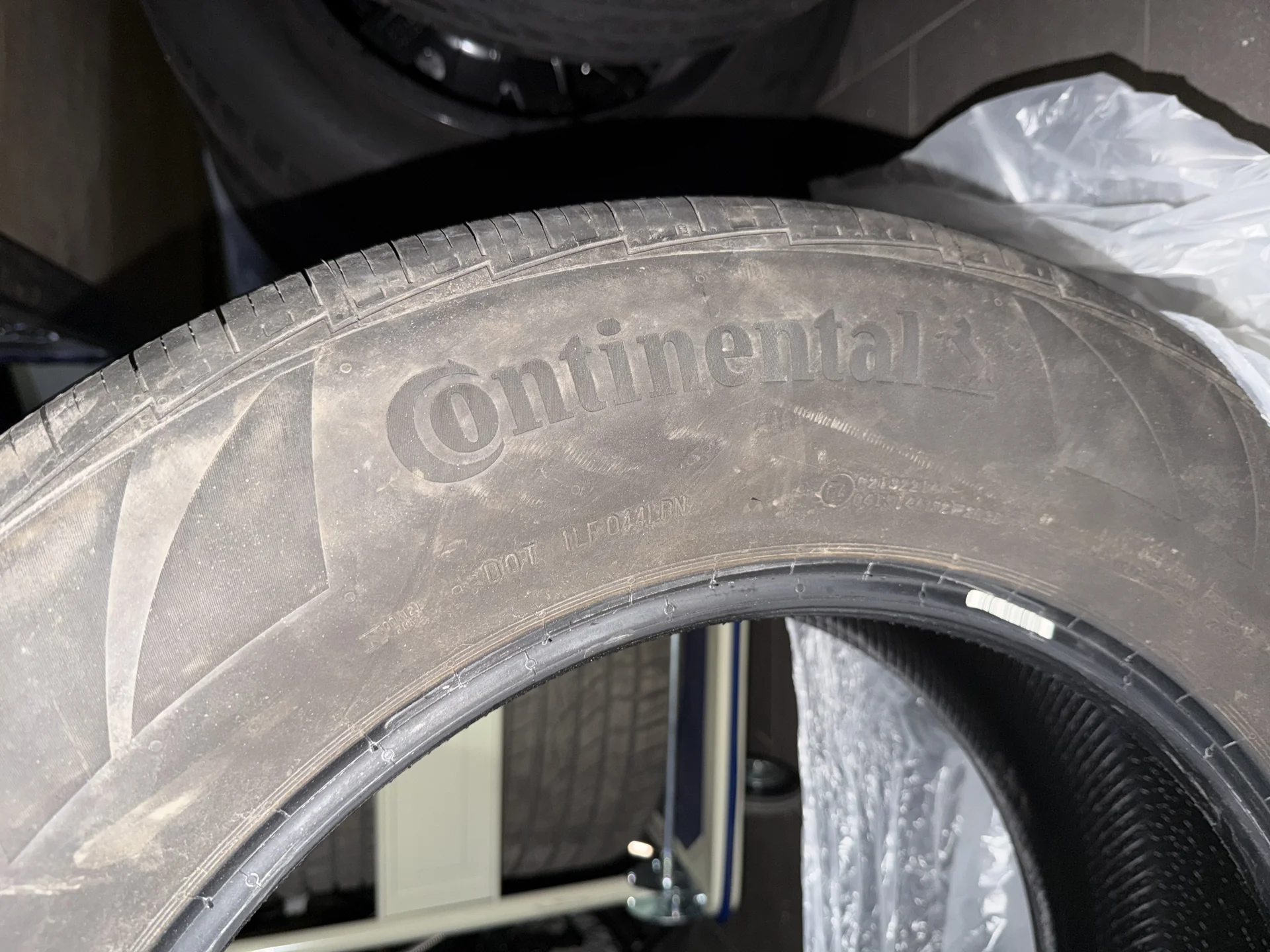 Continental CrossContact RX 275/60 R20 115H - миниатюра 5