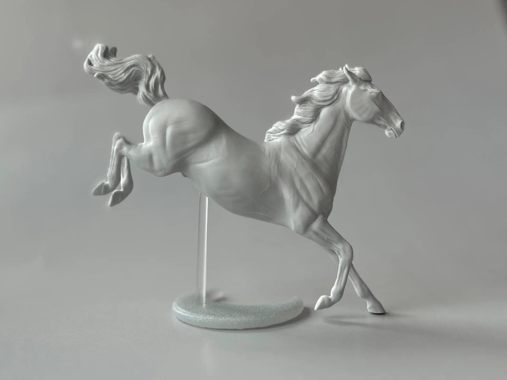 Фигурка лошади «Мани» 1:24 Handmade - миниатюра 3
