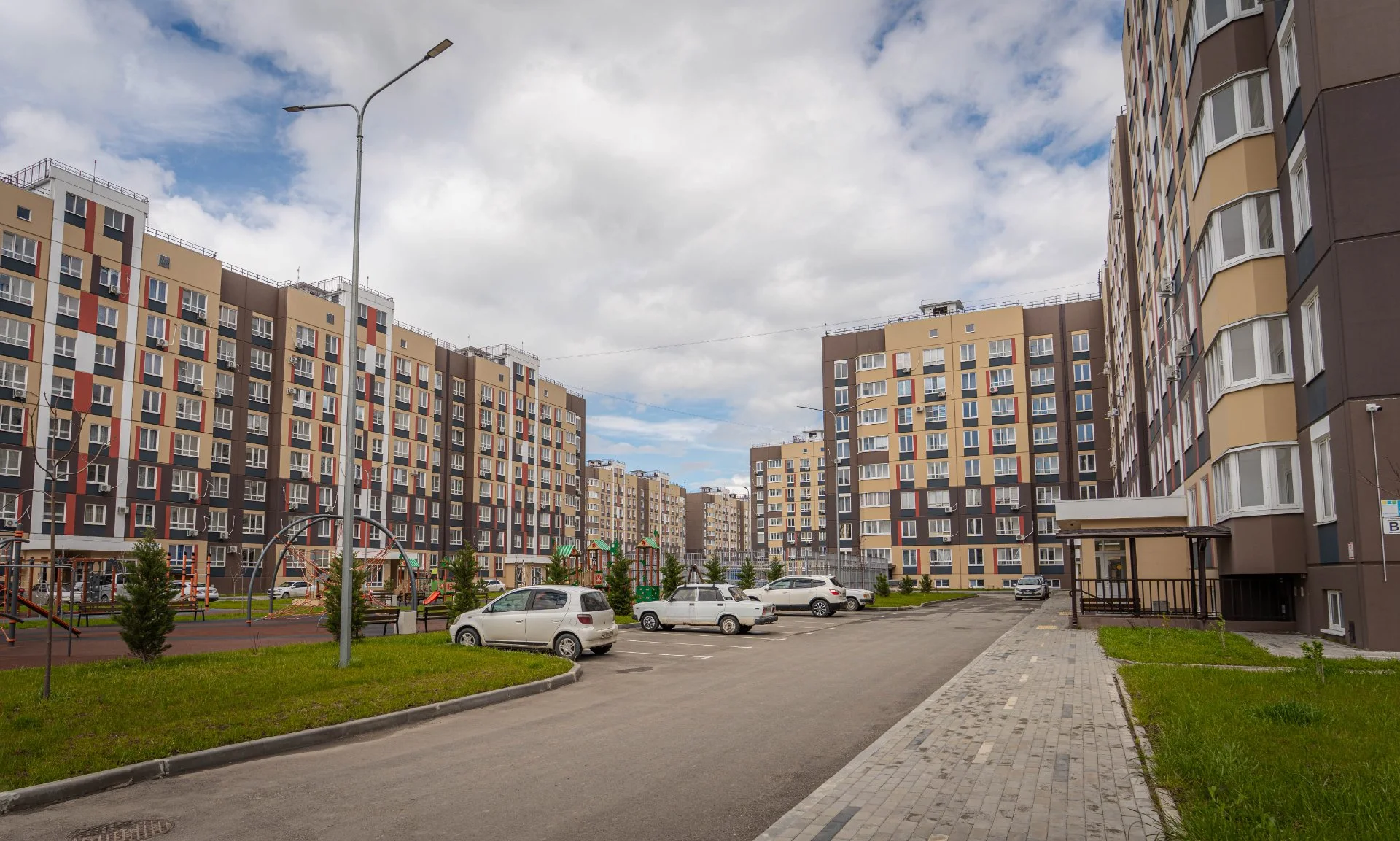 Квартира с ремонтом в сданном доме - миниатюра 4