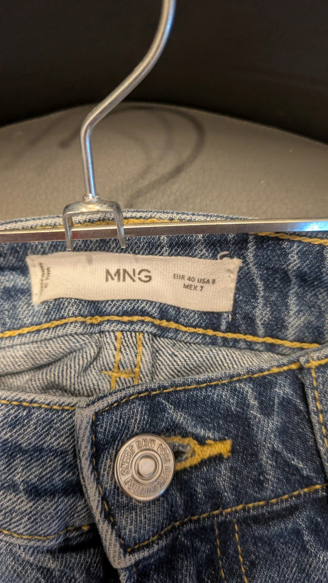 Джинсы mango - миниатюра 3