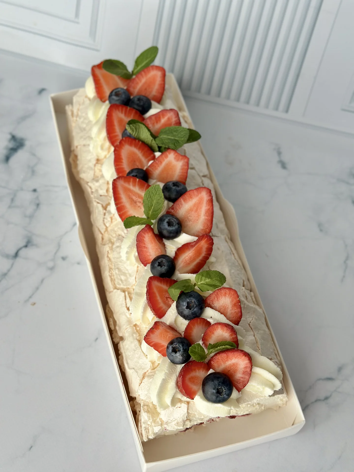 Меренговый рулет - миниатюра 6