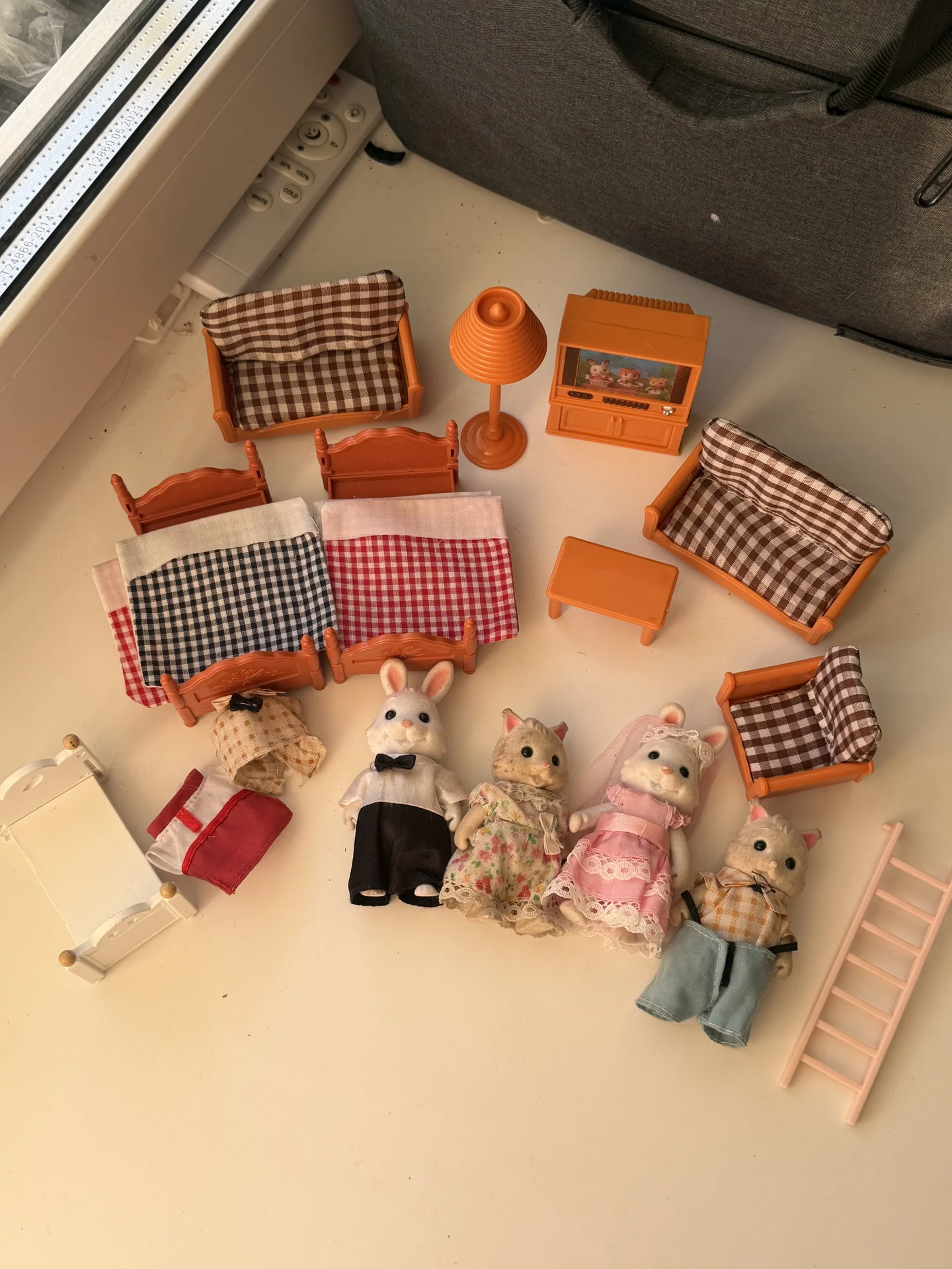 Sylvanian families набор (мебель+зверята) - изображение 1