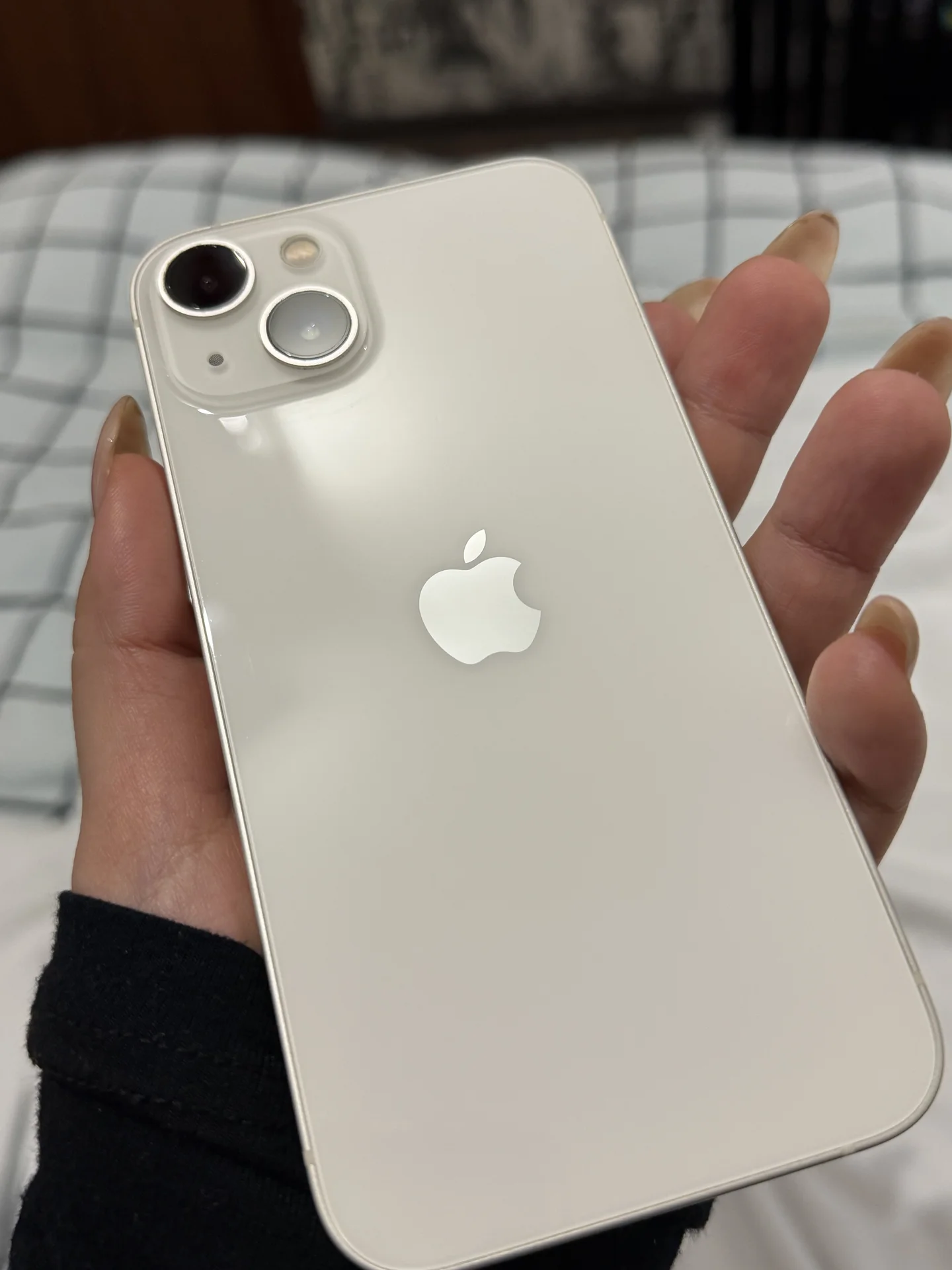 iPhone 13 - изображение 1