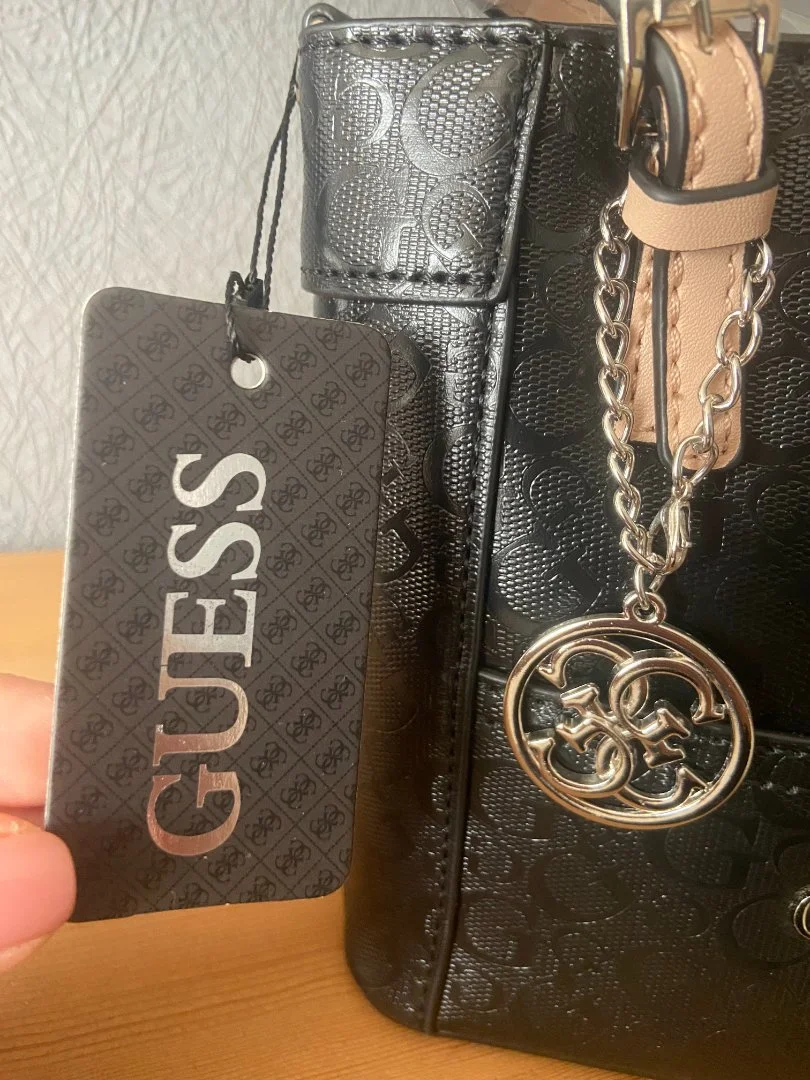 Сумка женская Guess мини черная новая с бирками - миниатюра 5