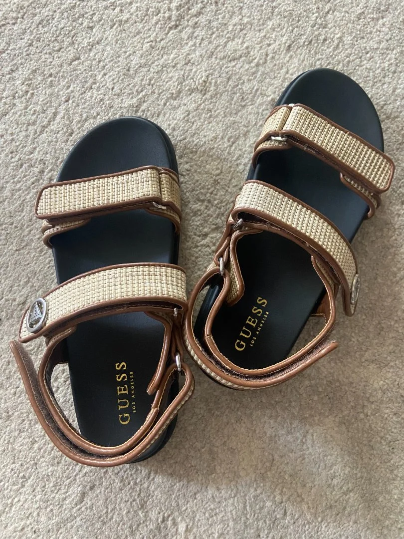 Сандалии босоножки женские Guess 38-39 новые - миниатюра 2