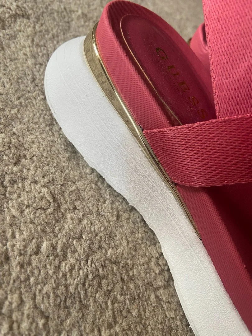 Сандалии босоножки женские Guess 39-40 розовые новые - миниатюра 4