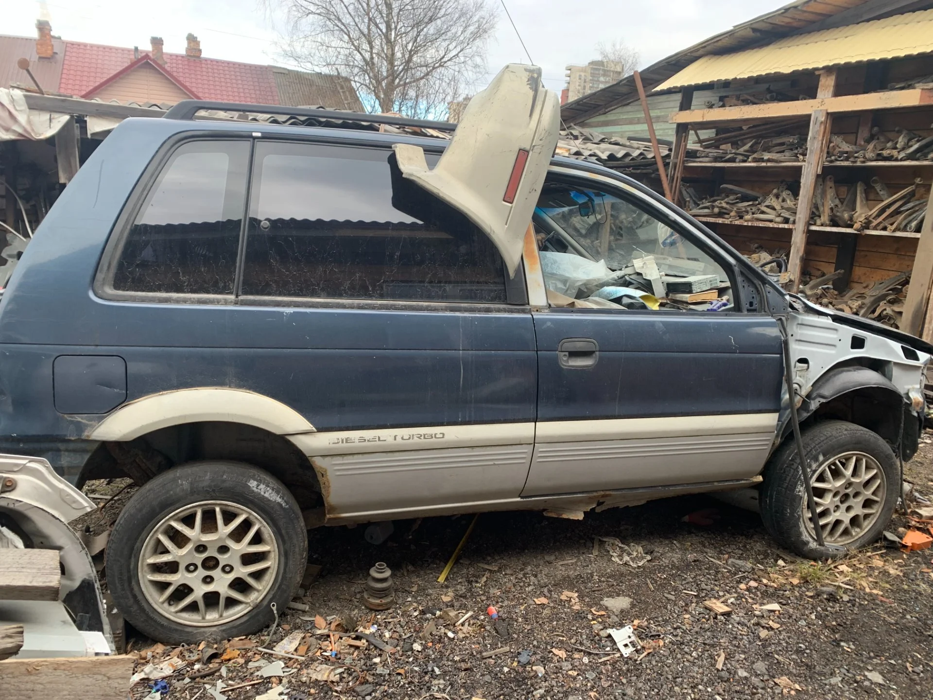 Mitsubishi RVR 93 год по запчастям - изображение 1