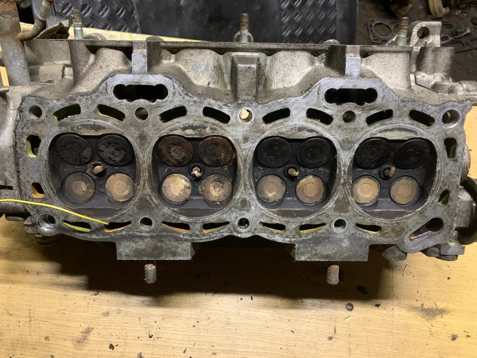 Головка блока Toyota Corolla 4EFE - миниатюра 3