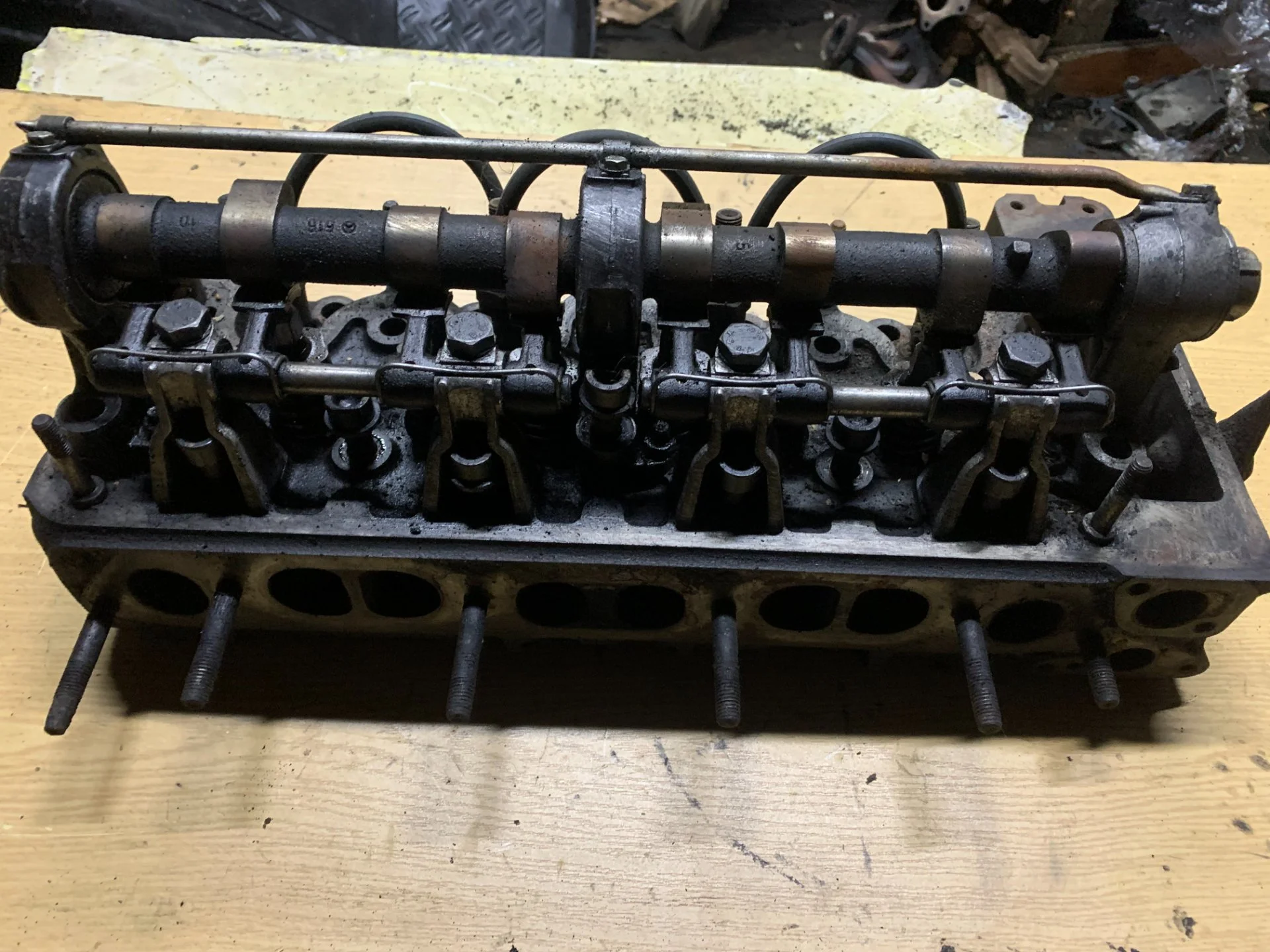 Головка блока Mercedes MB100 616 - миниатюра 3