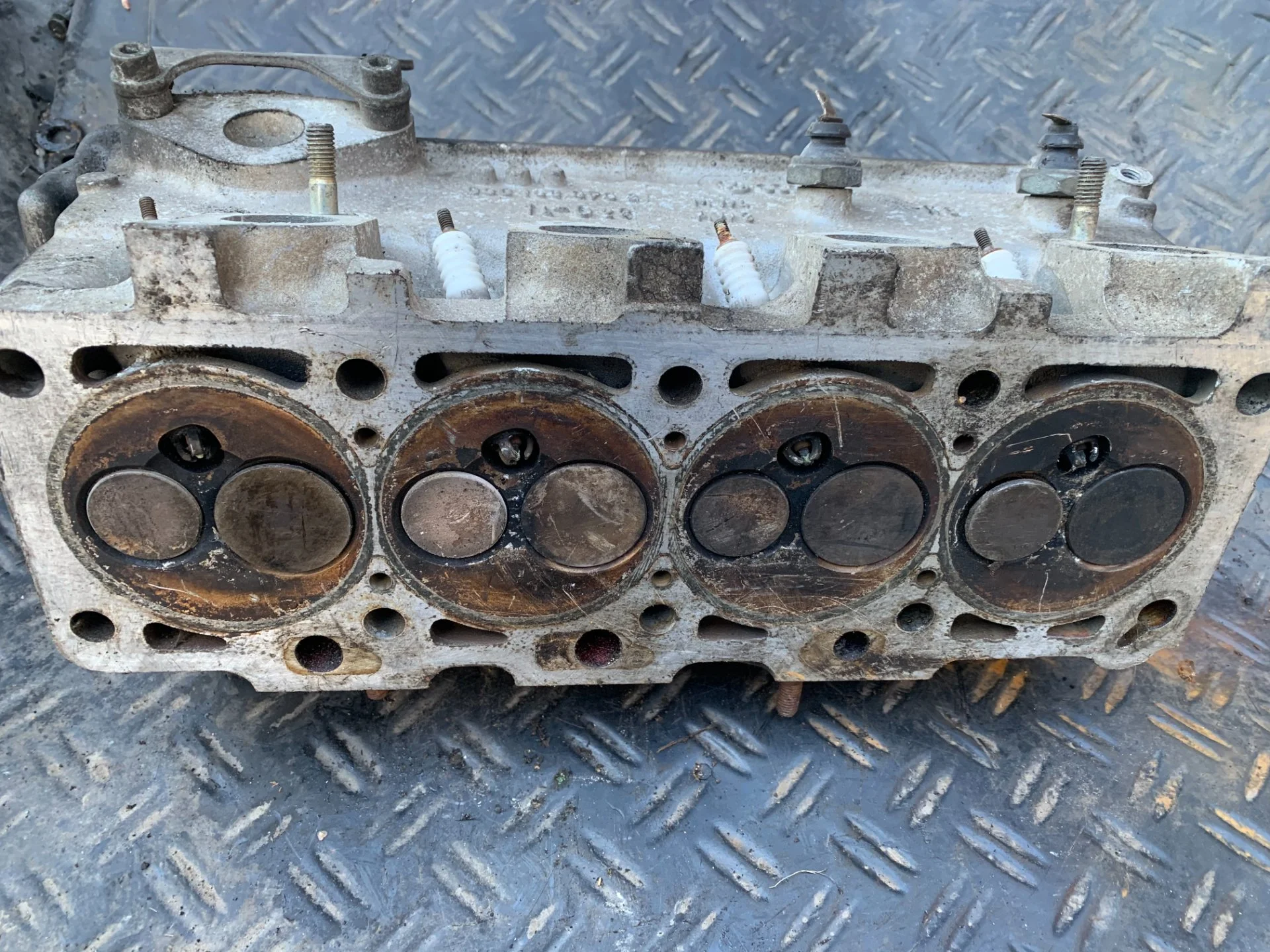 Головка блока VW Golf 2 1.3 030103373B - миниатюра 3