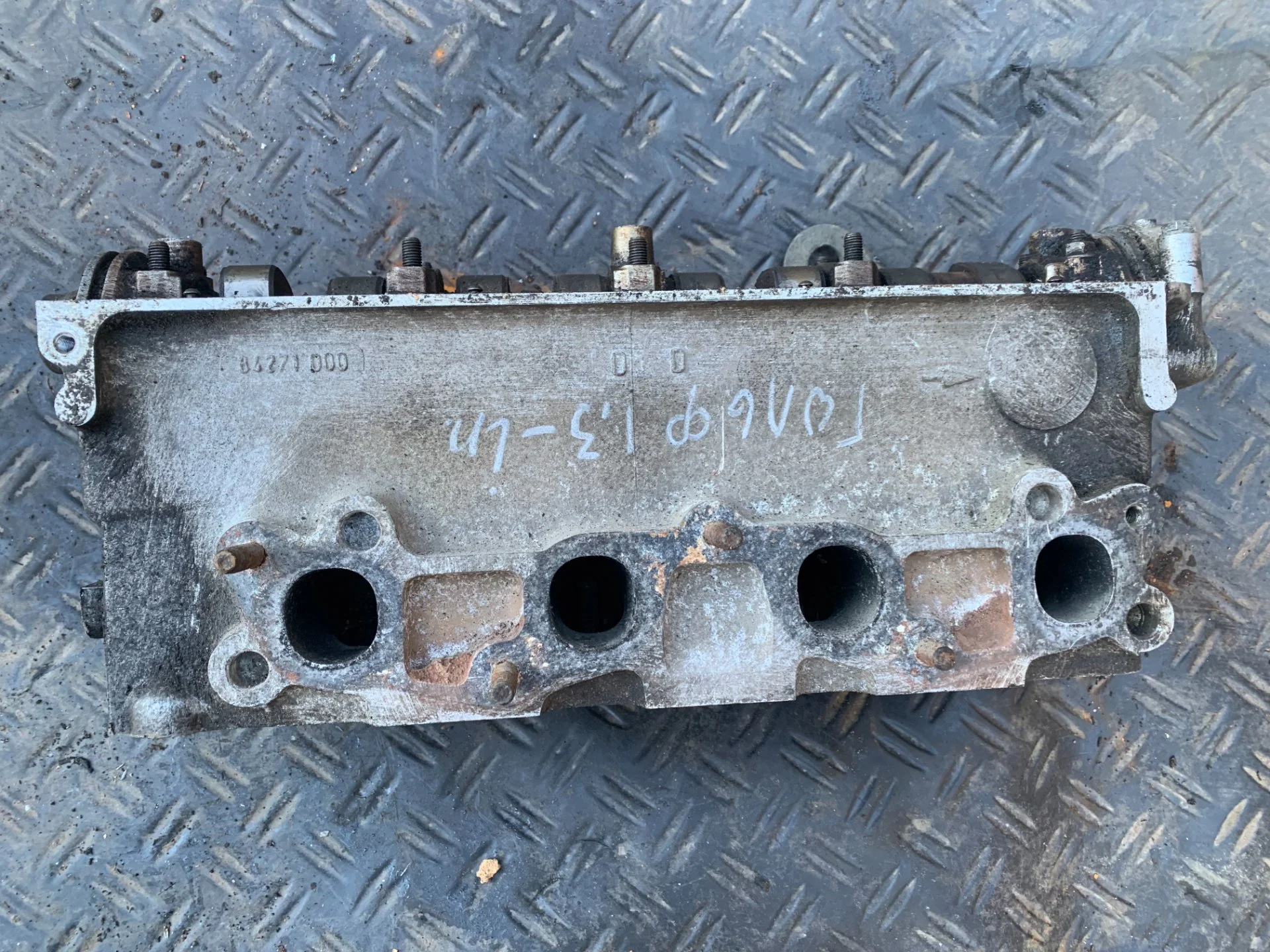 Головка блока VW Golf 2 1.3 030103373B - миниатюра 4