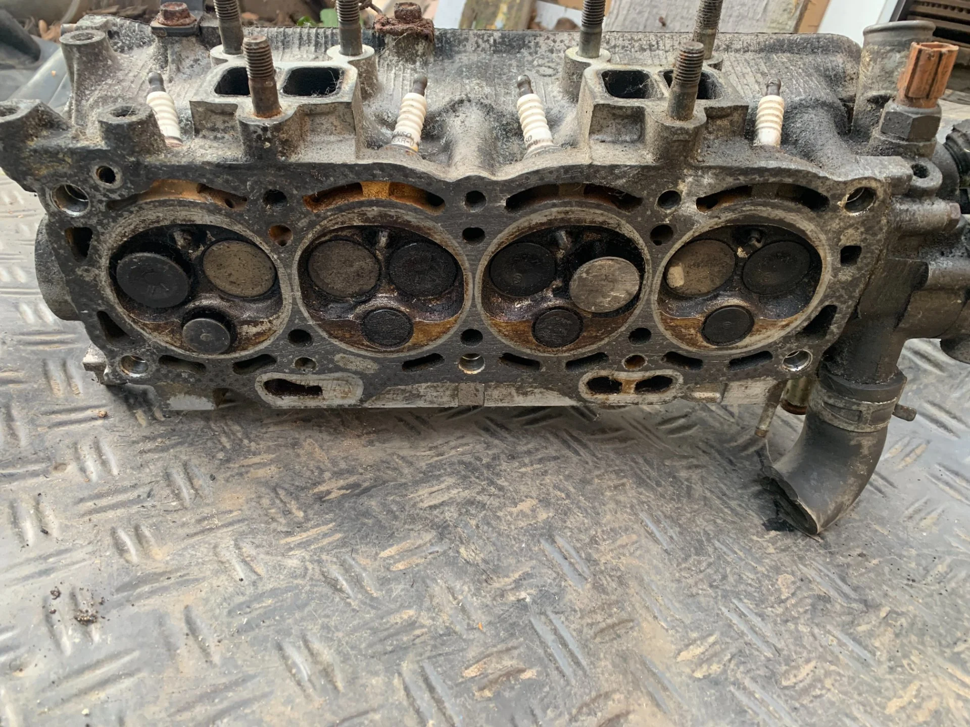 Головка блока Toyota Corolla 1.3 90 год - миниатюра 3