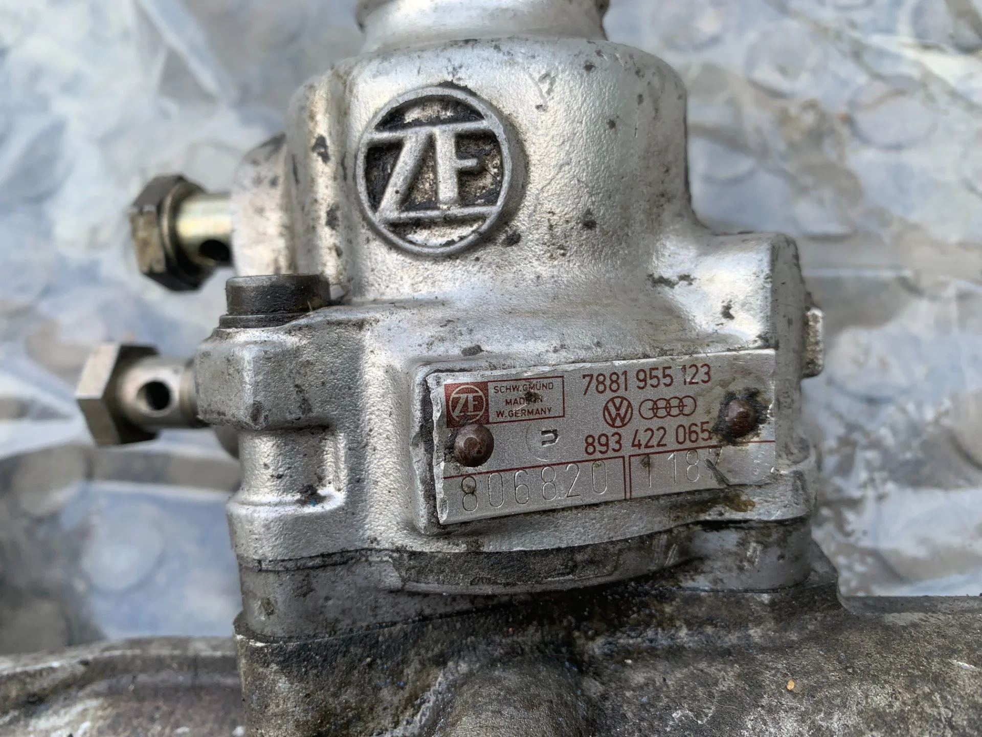Рулевая рейка Audi 90 893422065 - миниатюра 2