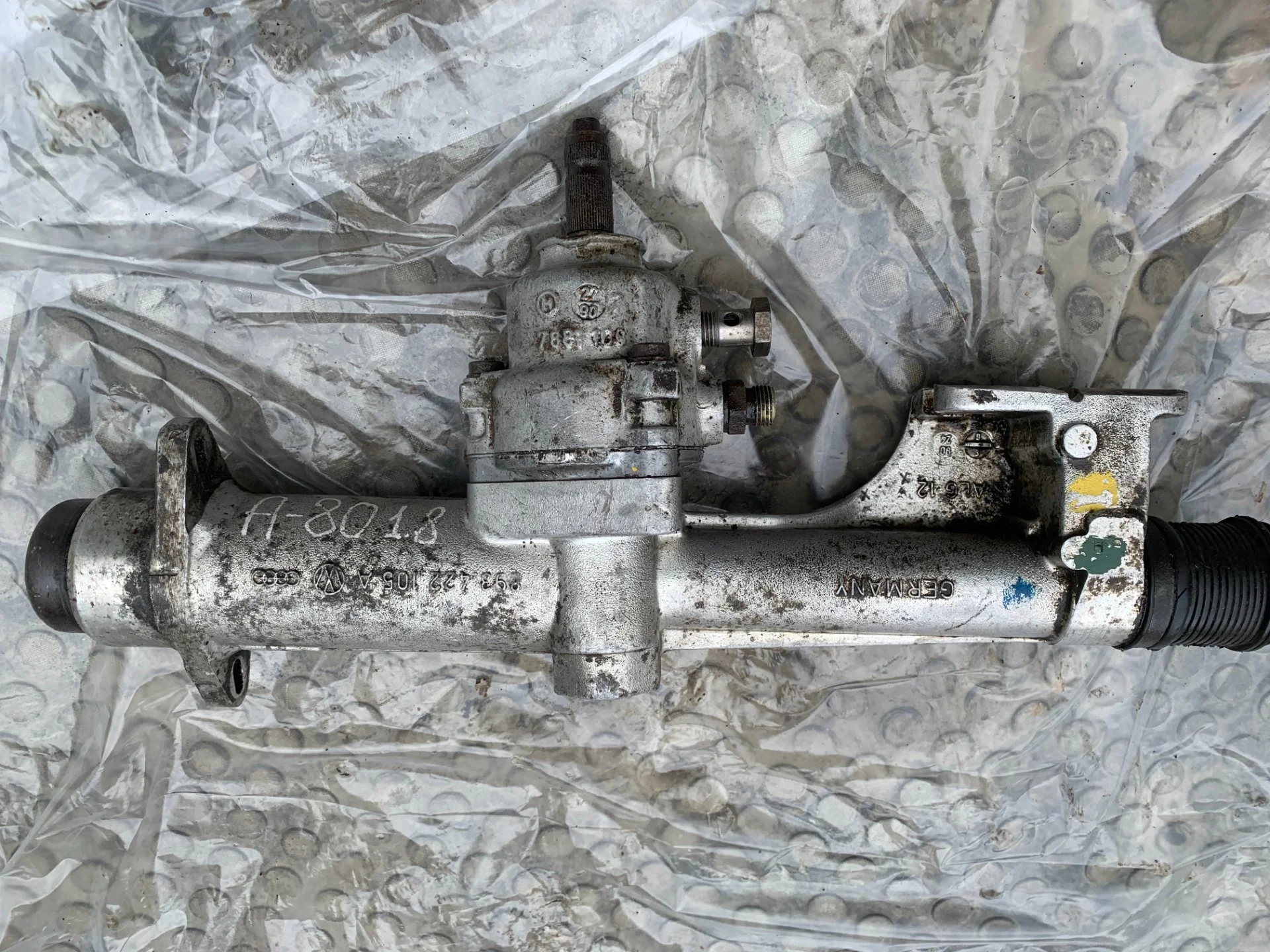 Рулевая рейка Audi 80 811422065F - миниатюра 2