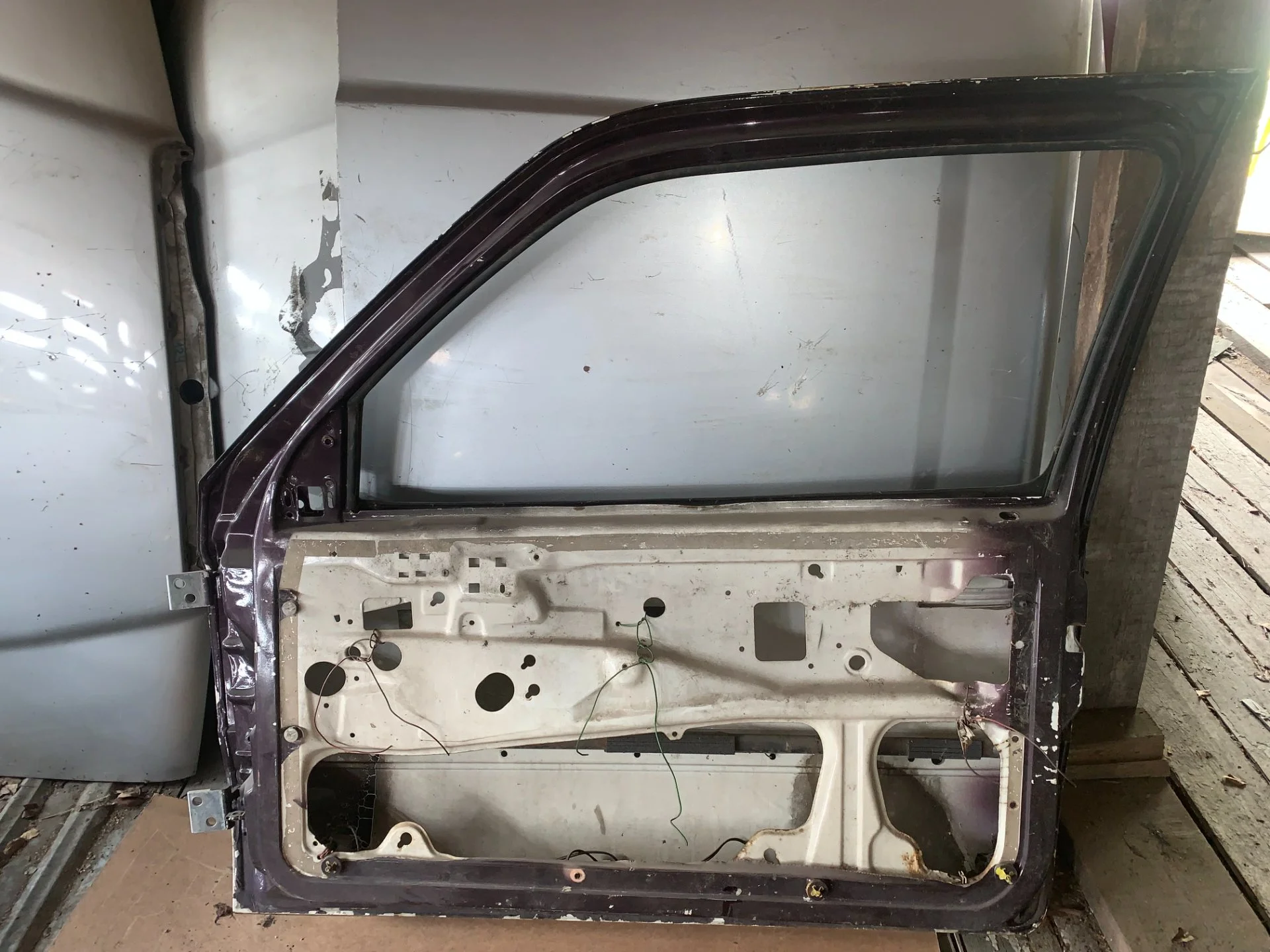 Дверь передняя правая VW Golf 3 - миниатюра 2