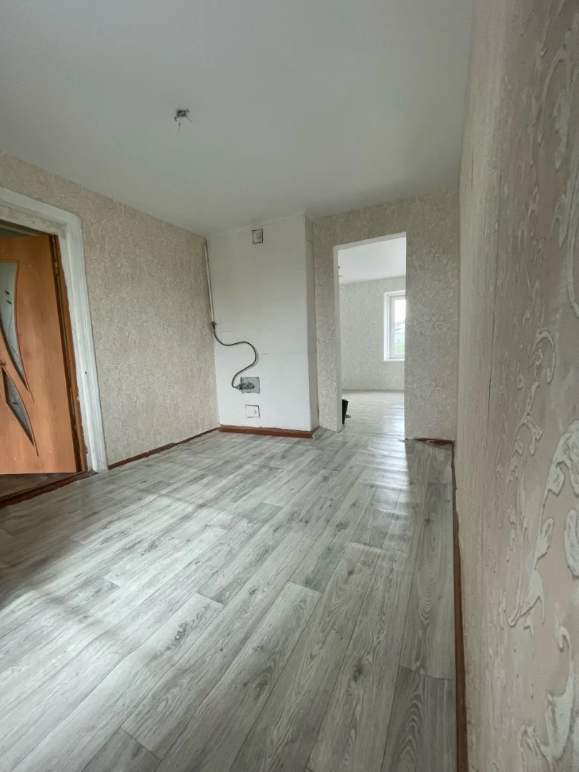 1к. жакт в районе Армянской Церкви - миниатюра 2
