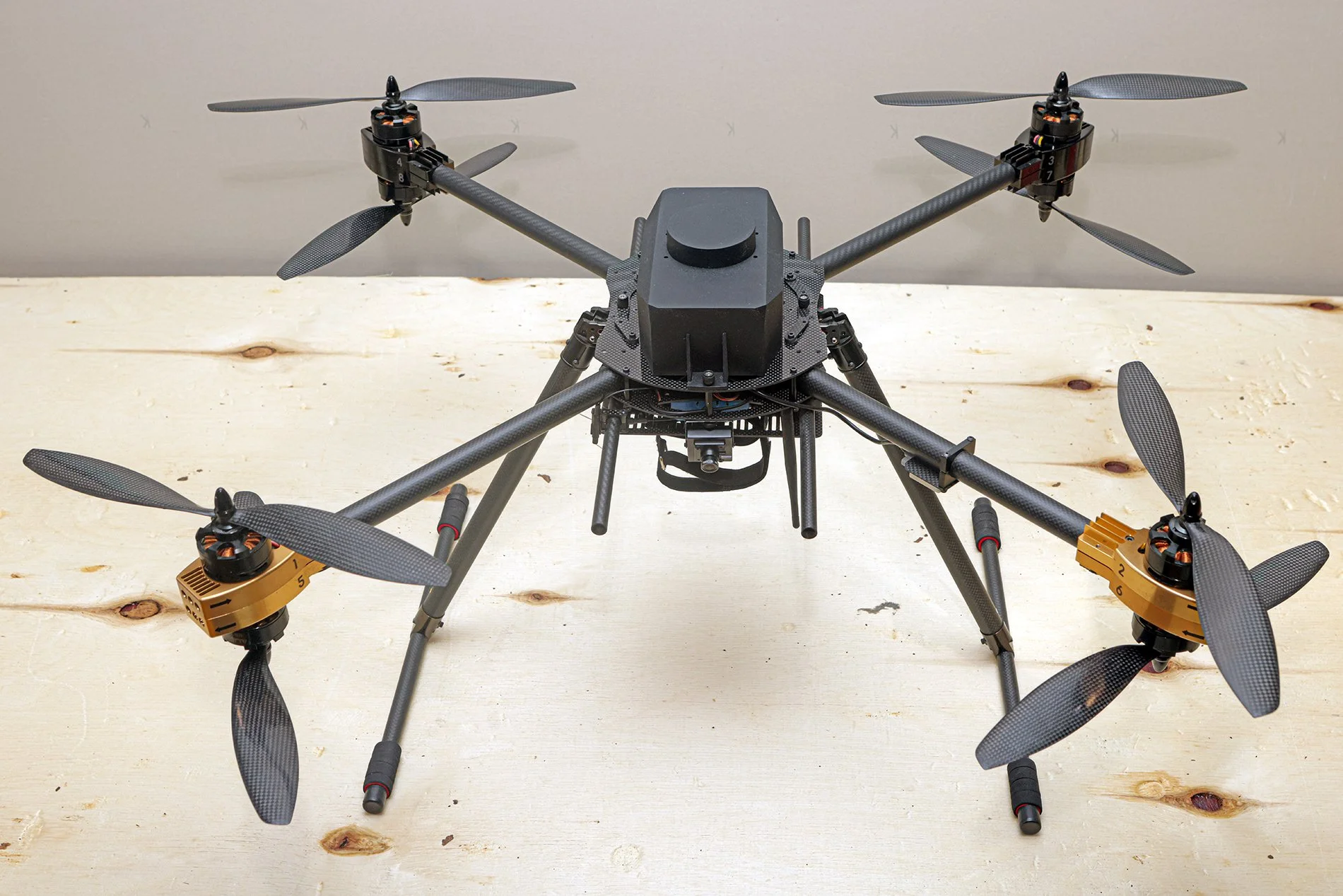 Дрон Cyclone X8 - миниатюра 3