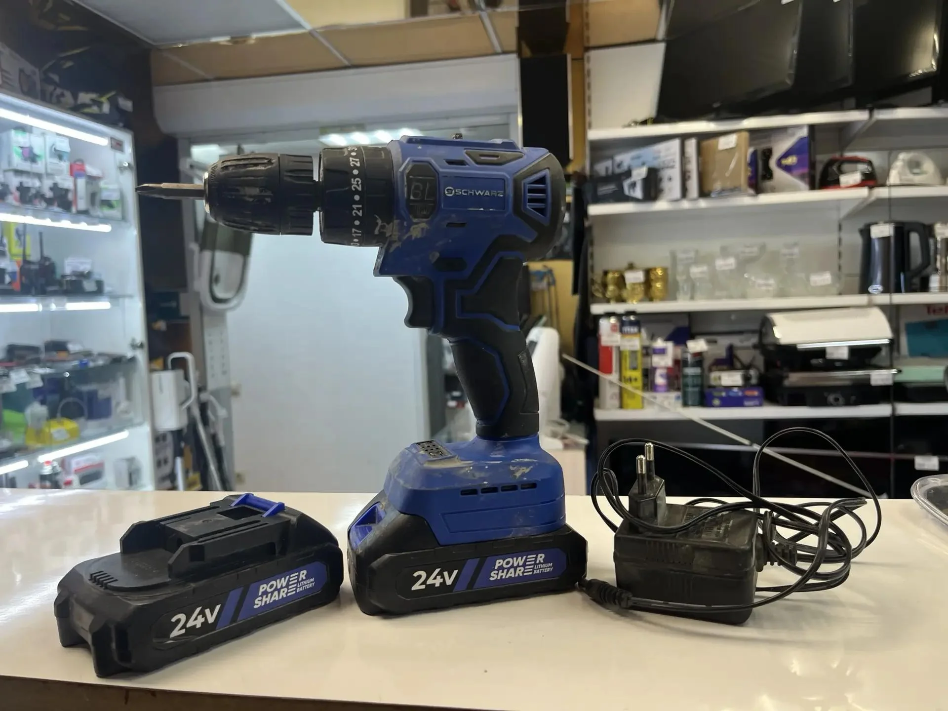 Аккумуляторный ударный шуруповерт SCHWARZ SH-24-Li2-PRO - миниатюра 2