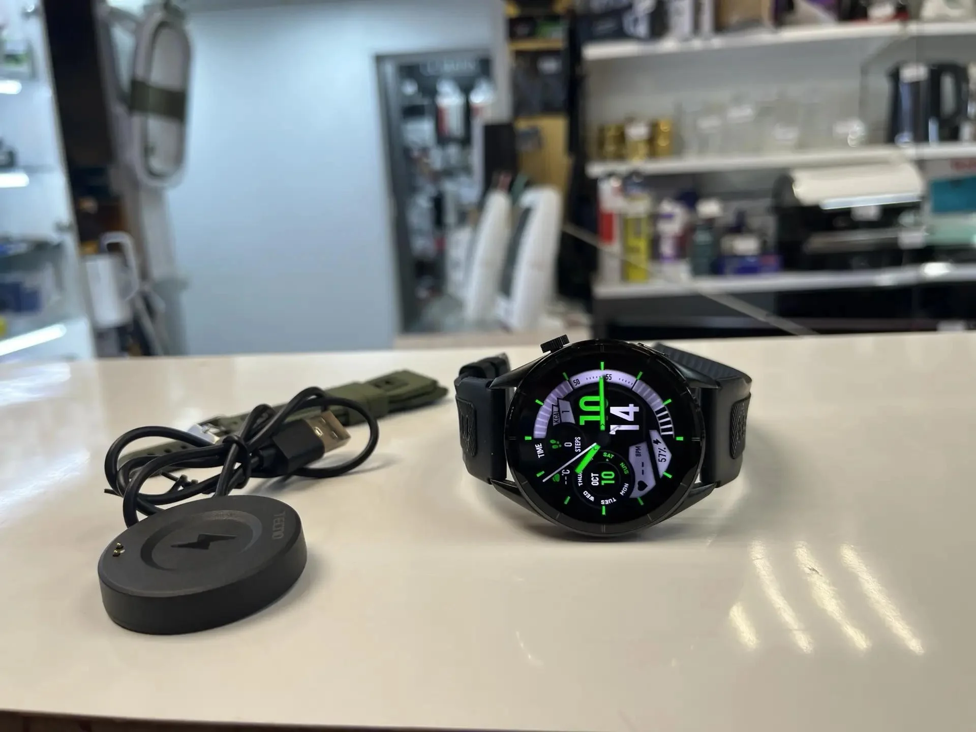 Смарт-часы Tecno Watch Pro 3 - миниатюра 3