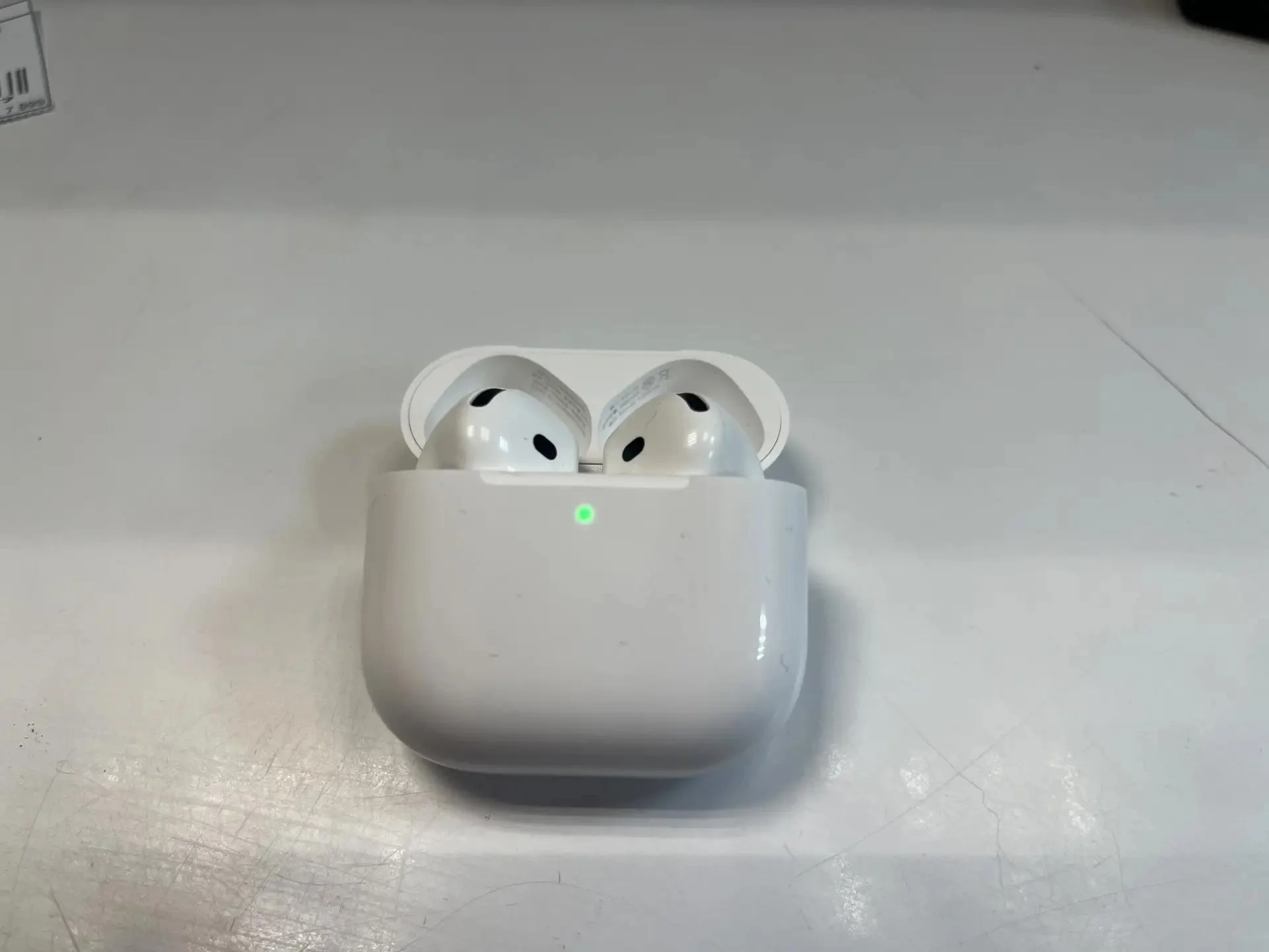 Наушники TWS Apple AirPods 4 ANC белый 2024 - изображение 1