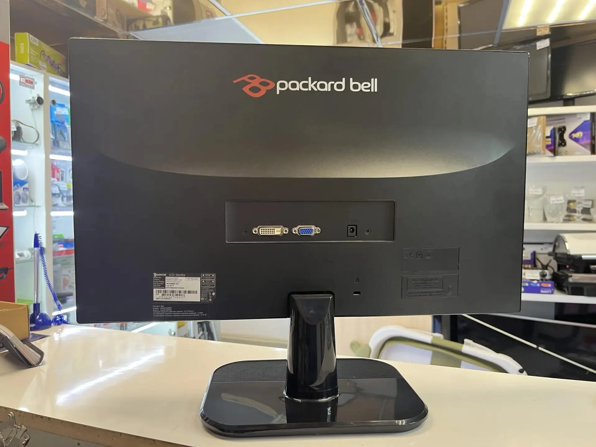 Монитор Acer Packard Bell 21.5" MAESTRO 226DXBD - миниатюра 2