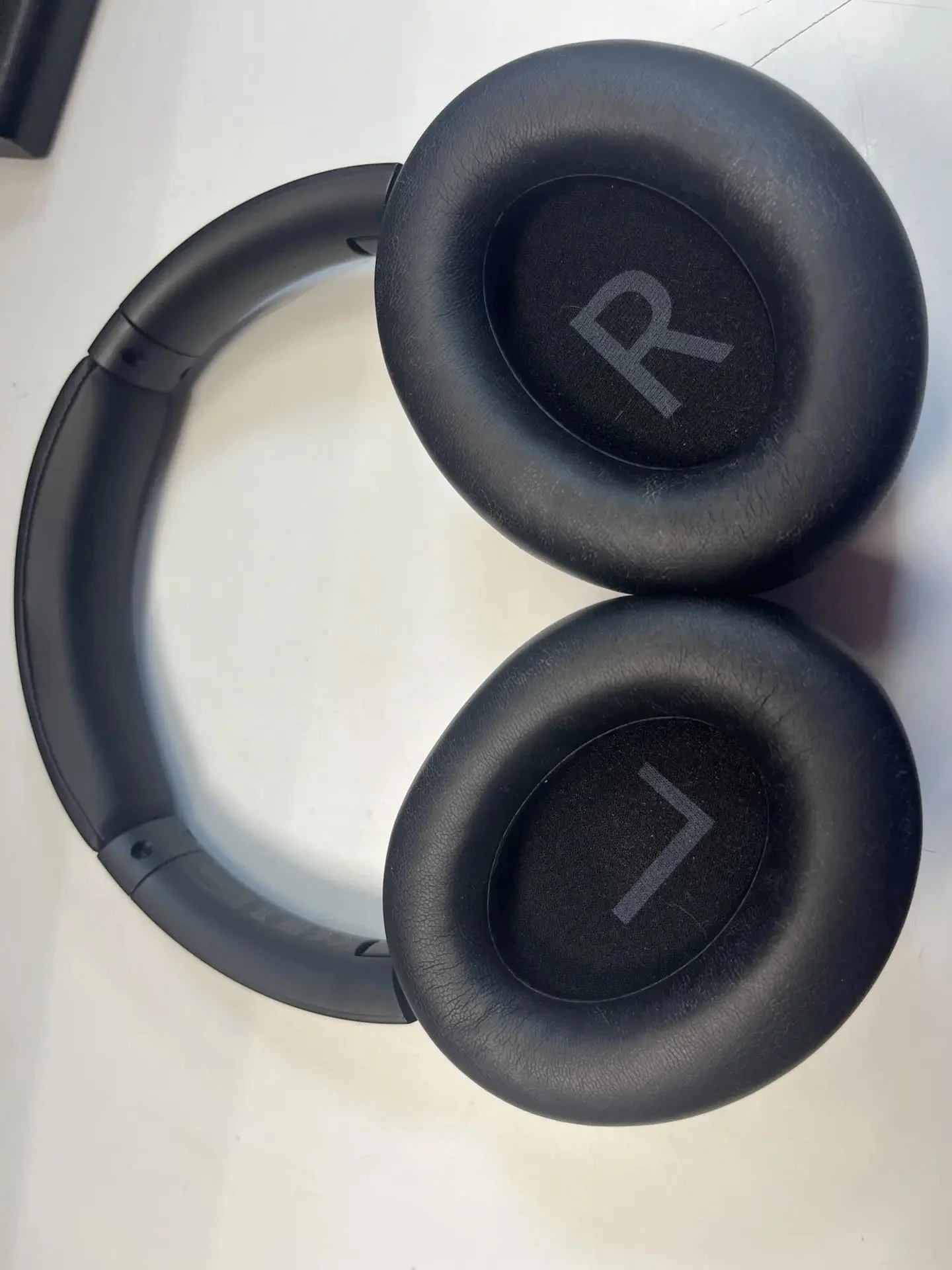 Беспроводные наушники Honor Choice Headphones Pro - миниатюра 3
