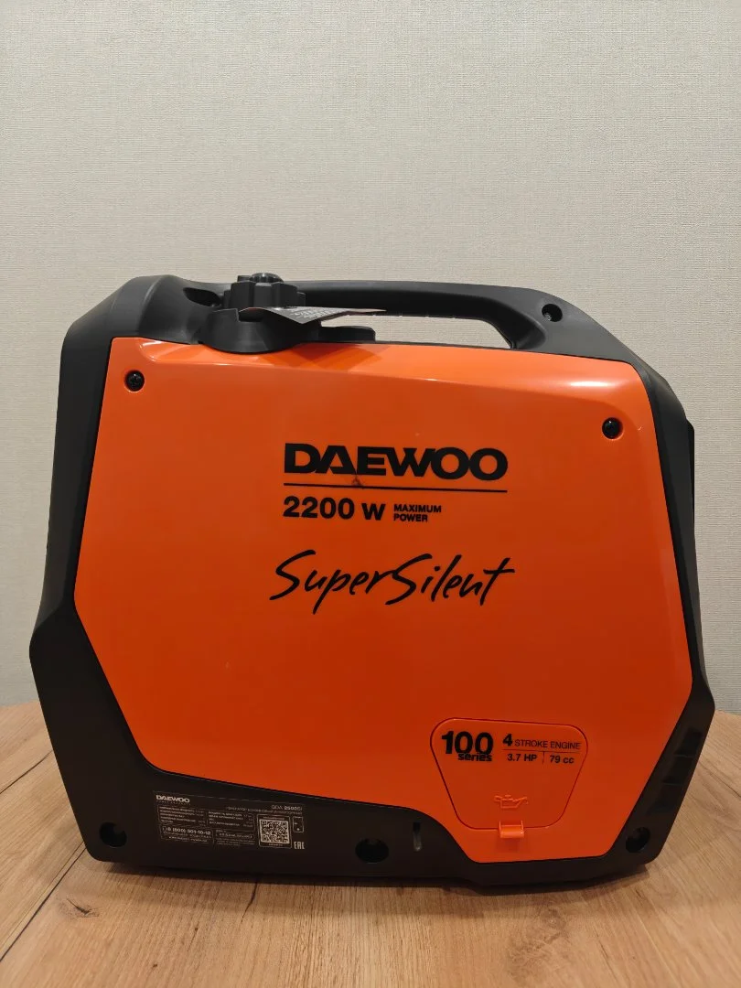 Бензиновый инверторный генератор Daewoo GDA 2500Si - миниатюра 2