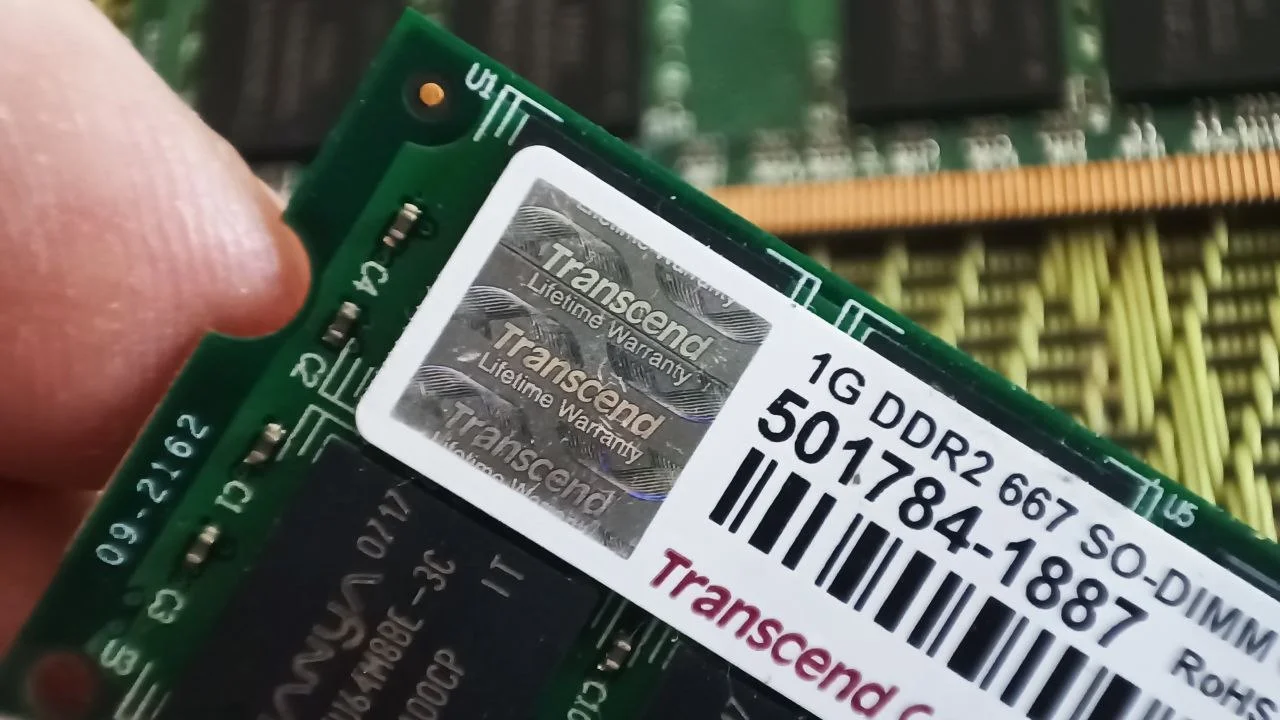 Оперативная память DDR2 SODIMM 667MHz PC2-5300 1GB / 2GB для ноутбука - миниатюра 7