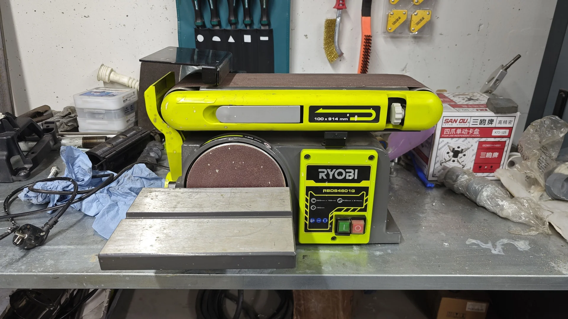 Шлифовальный станок Ryobi RBDS4601G - изображение 1