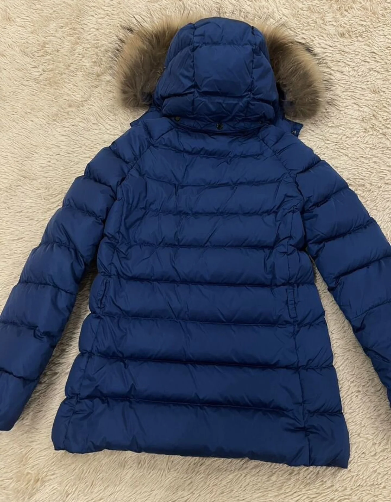 Пуховик зимний  Moncler на девочку р 164 - миниатюра 2