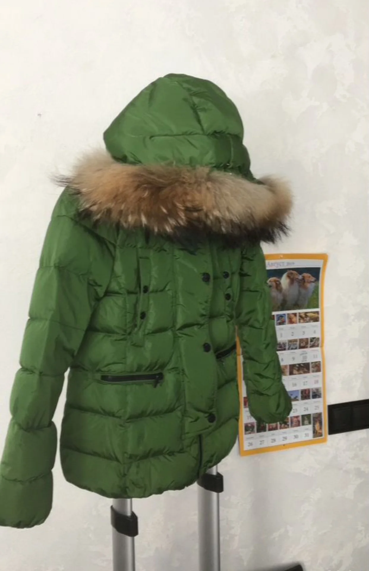 Пуховик Moncler на девочку р 140 - миниатюра 2