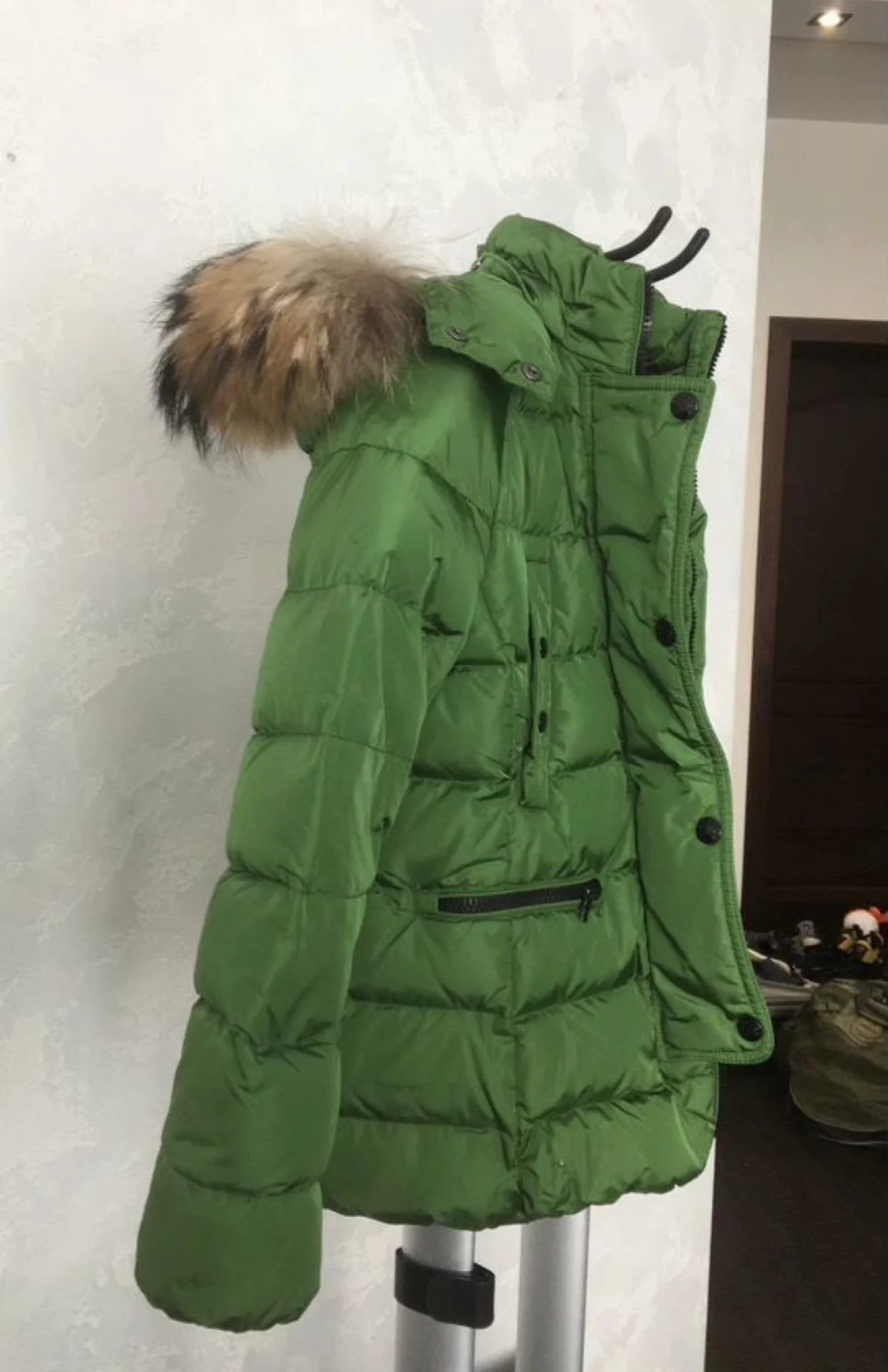 Пуховик Moncler на девочку р 140 - миниатюра 4