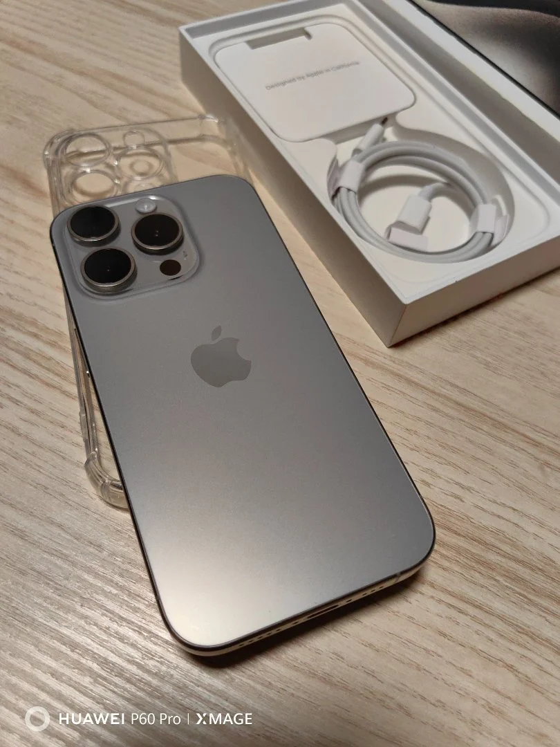 Apple iPhone 15 pro 1Tb Sim + eSim - изображение 1