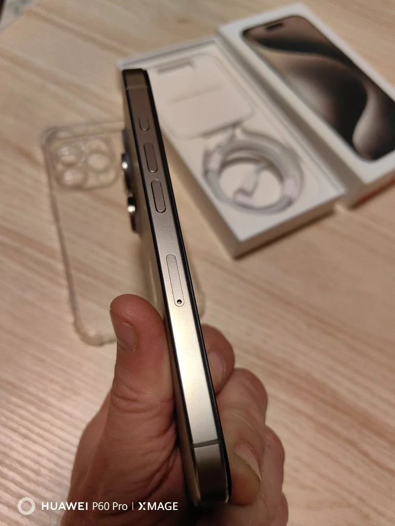 Apple iPhone 15 pro 1Tb Sim + eSim - миниатюра 2