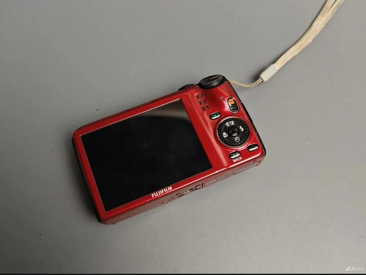 Цифровой фотоаппарат fujifilm finepix f505 exr - миниатюра 4