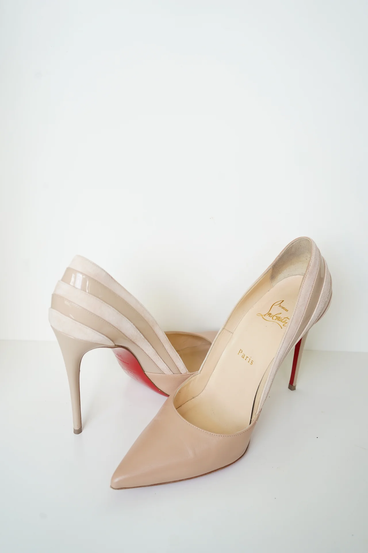 Christian Louboutin туфли классика 38,5р - изображение 1