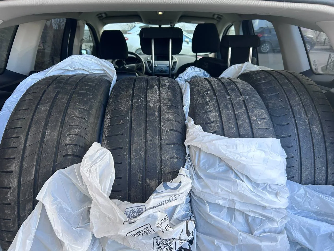 Hankook Kinergy Eco 215/60 R16 95V - изображение 1