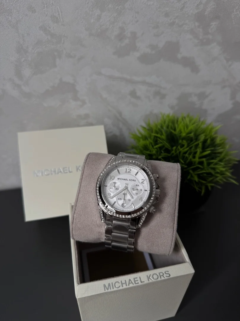Женские часы Michael Kors - миниатюра 4