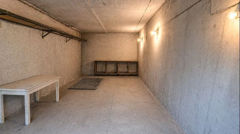 Сухой кирпичный гараж, 34кв.м, Оренбург - миниатюра 9