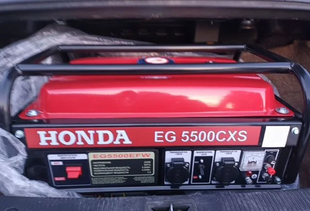 Бензиновый генератор honda EG5500CSX НОВЫЙ - миниатюра 3