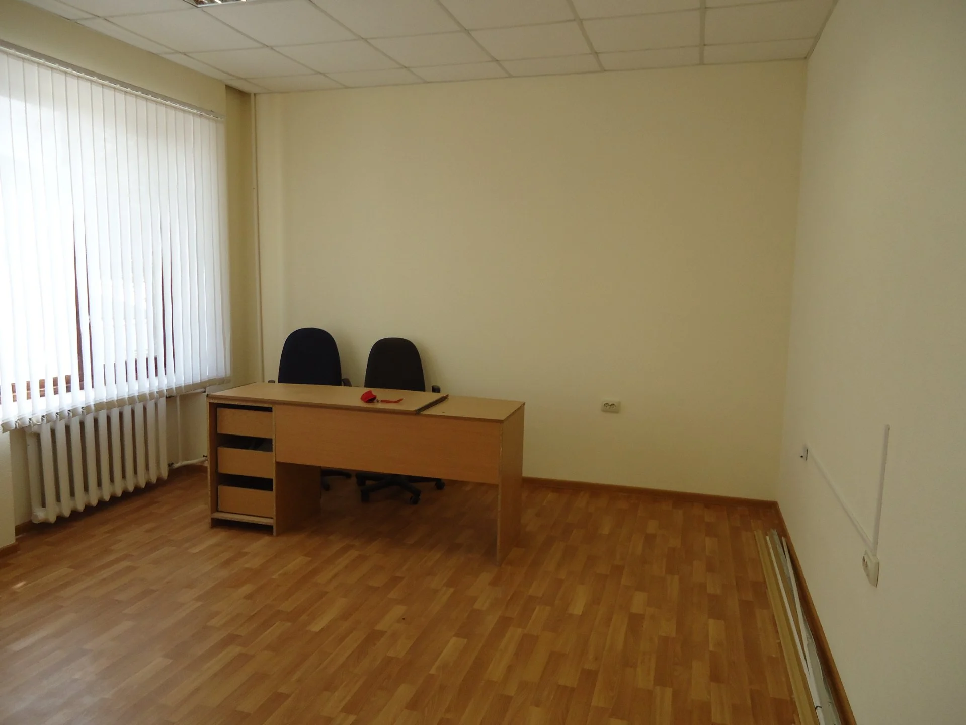 Продам офис СОБСТВЕННИК (готовый бизнес) Воронежский проезд дом №5; 70 м. кв 4000000руб. - миниатюра 10