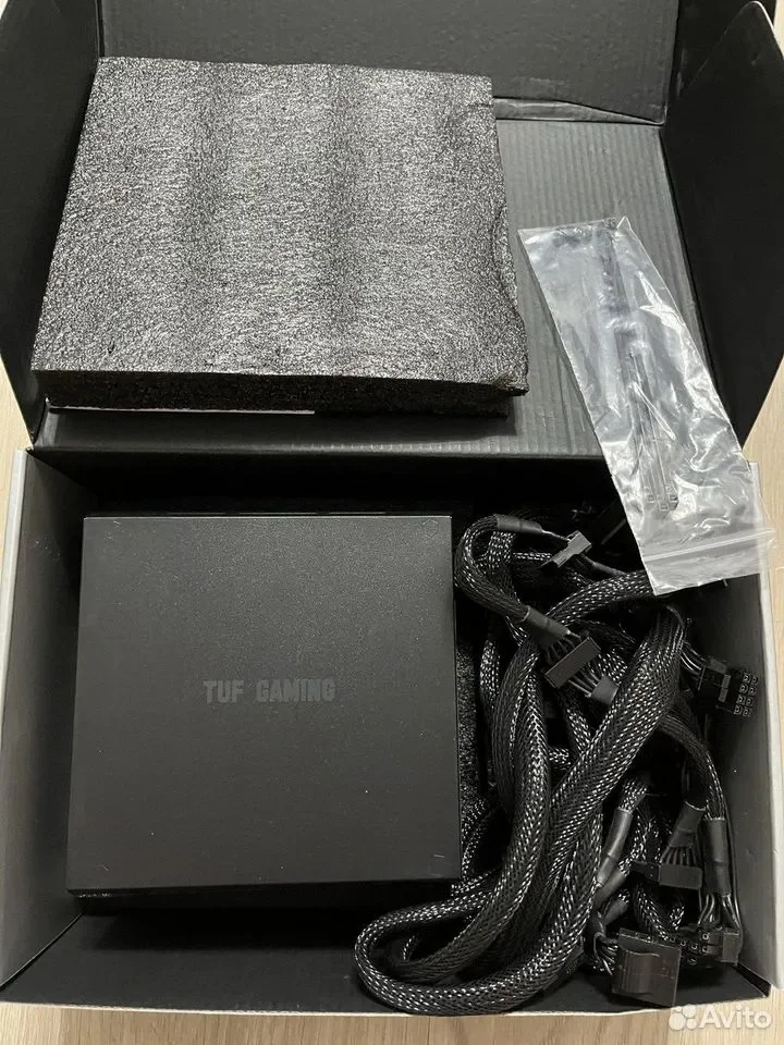 Tuf bronze gaming 750W Asus блок питания - миниатюра 2