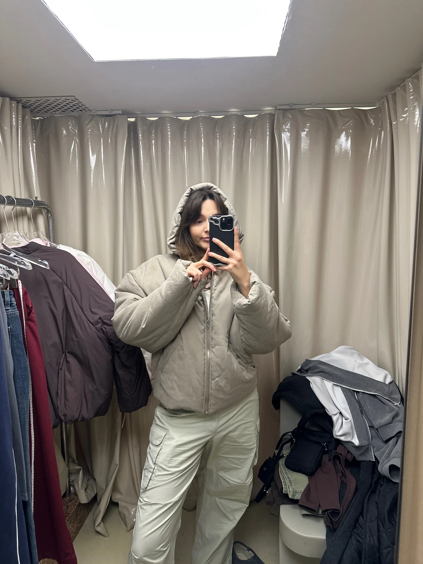 Куртка Look online женская, с капюшоном - миниатюра 3