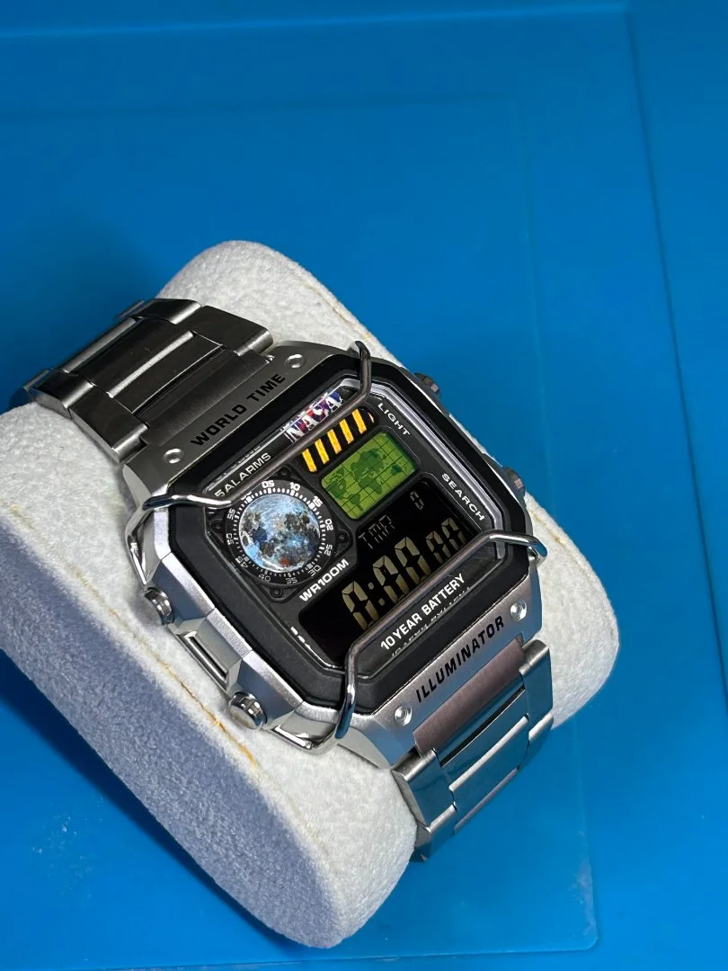 Часы Сasio Ae-1200 кастом «Луноход» - миниатюра 2